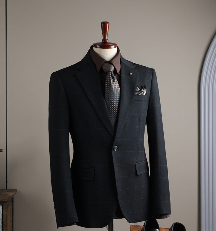 One button checked pattern regular style, including a random brooch and gift box packaging