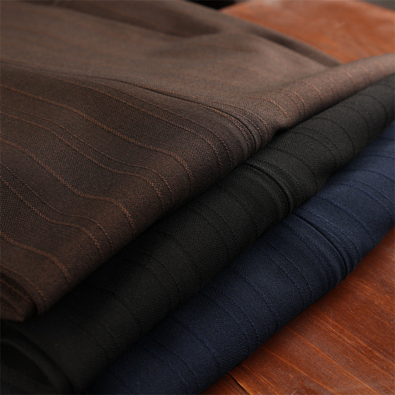 Freedom Island Two-button suit set, consisting of jacket, waistcoat and trousers in a three-piece set, with an adjustable belt, packed in a gift box.