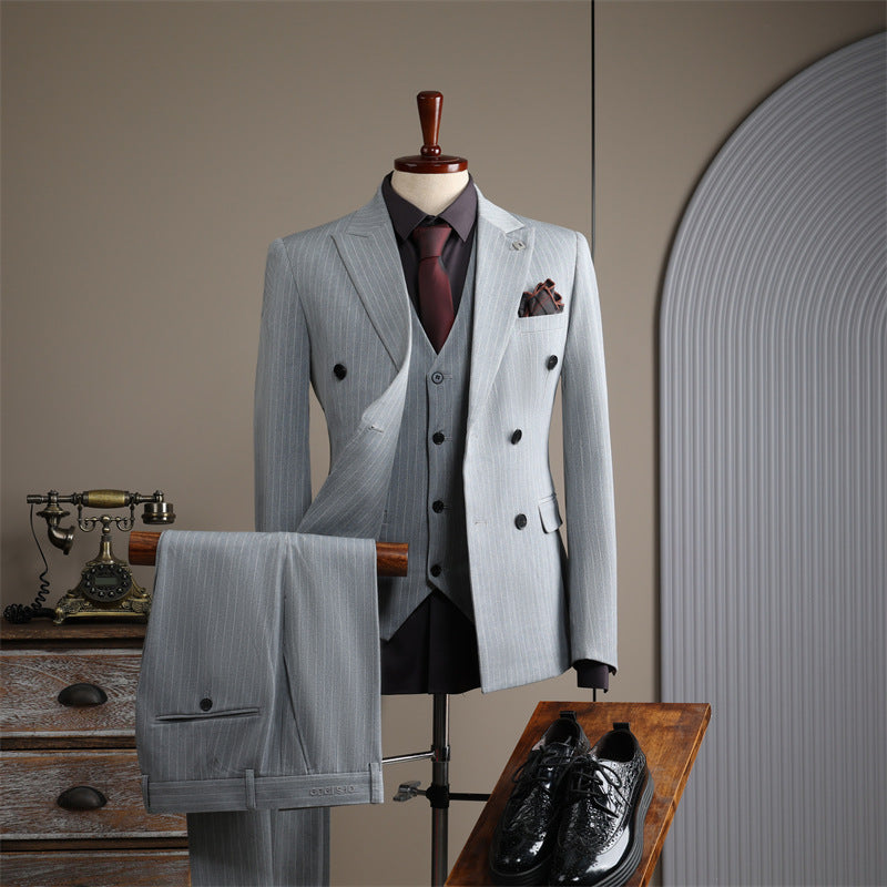 Double-breasted striped suit set, including a brooch and a beautiful gift boxDouble-breasted striped suit set, including a brooch and a beautiful gift box