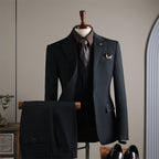 One button checked pattern regular style, including a random brooch and gift box packaging